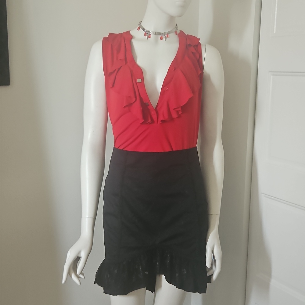 Red Ruffle V-Neck Sleeveless Top